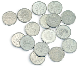 Floating Japanese Yen Coins