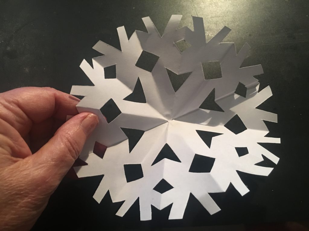 Making Scientifically-Accurate Snowflakes - Educational Innovations Blog